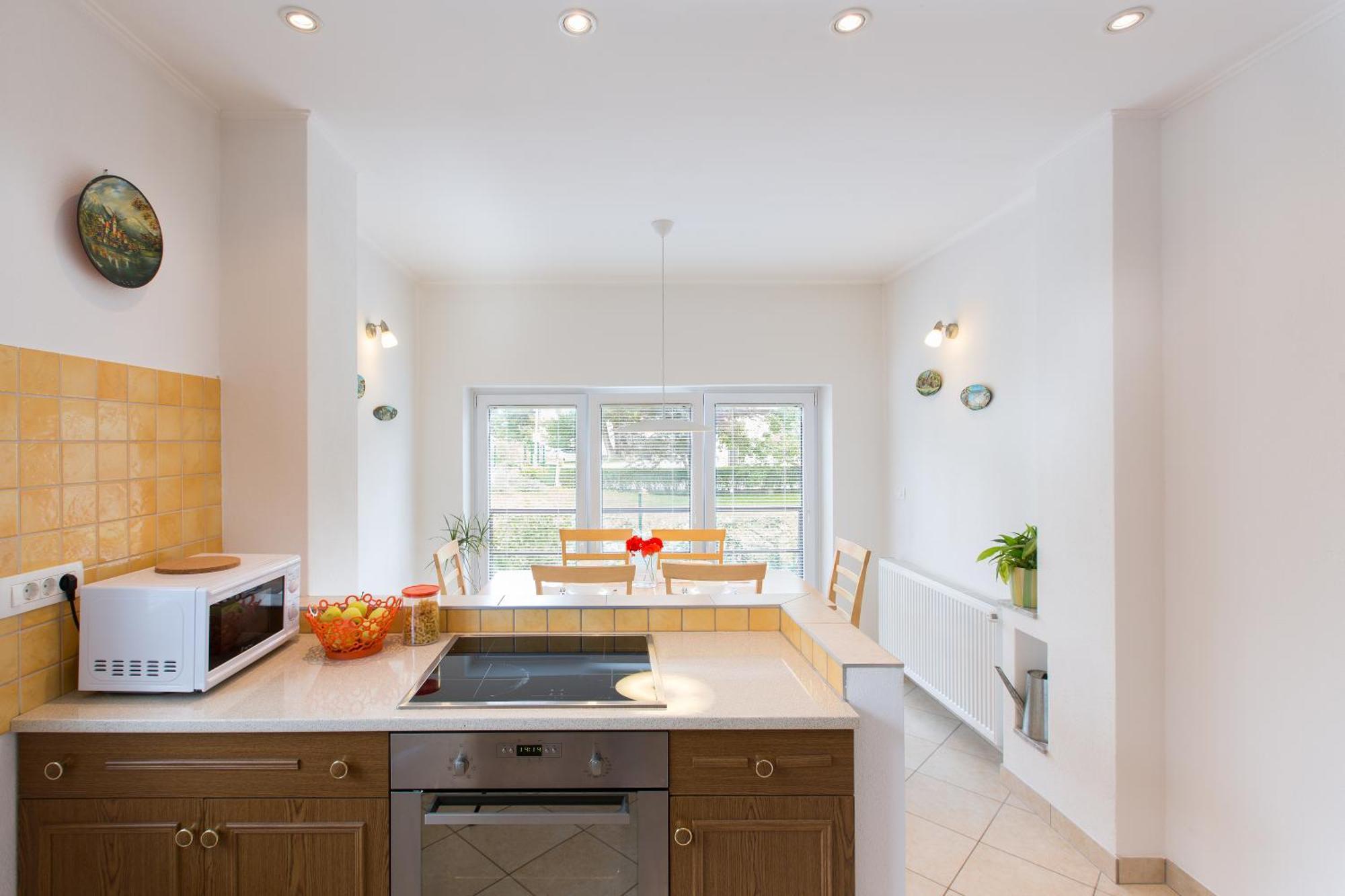 Apartmaji Koman Μπλεντ Δωμάτιο φωτογραφία
