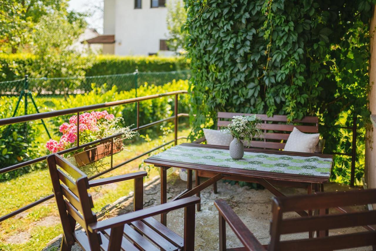 Apartmaji Koman Μπλεντ Εξωτερικό φωτογραφία